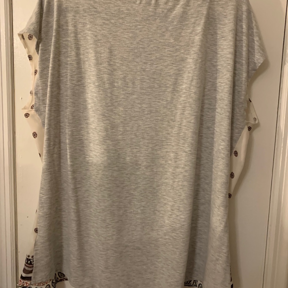 Maurices Top - Picture 2 of 2